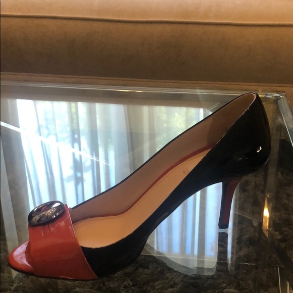 Prada pumps - Picture 3 of 7